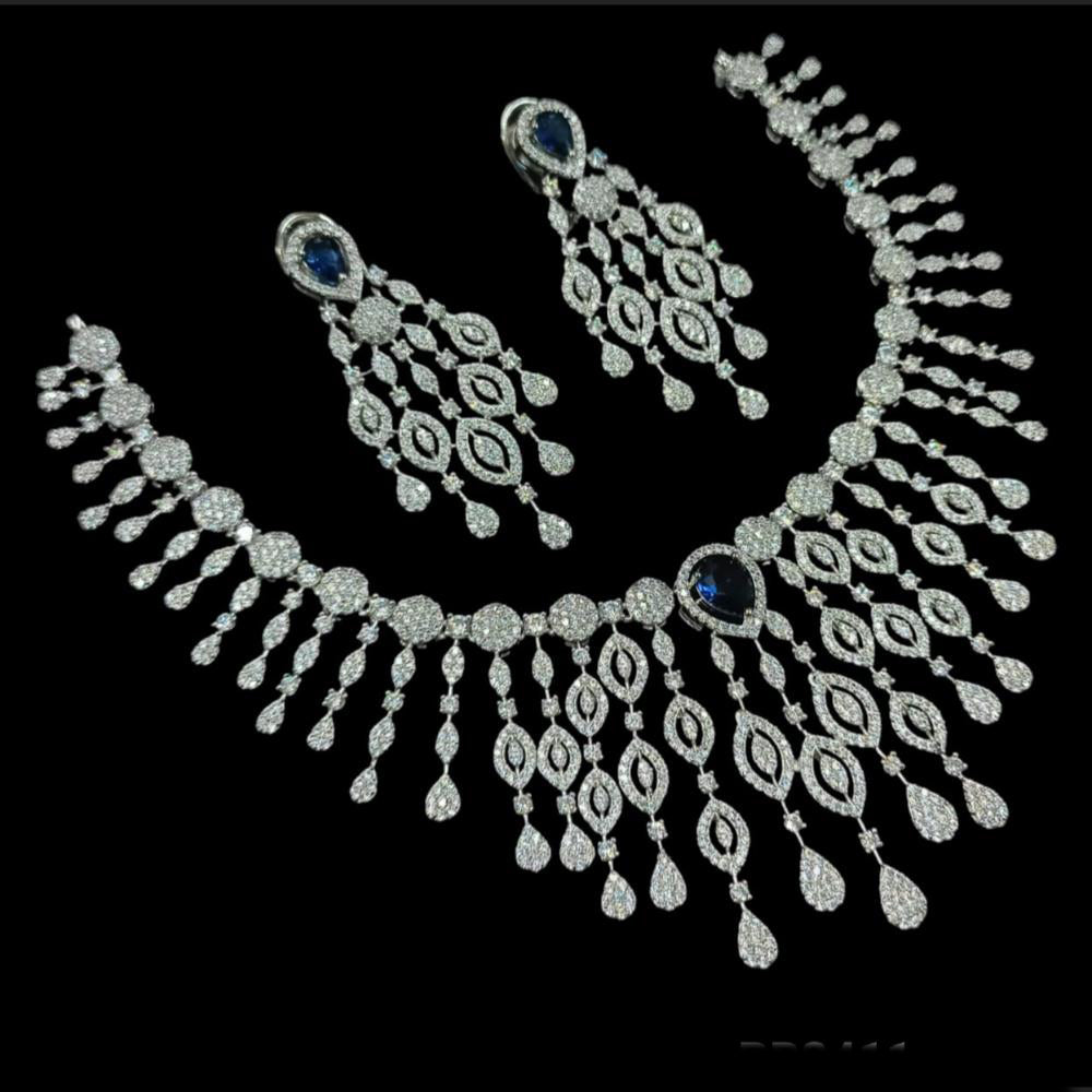 NAFJ Silver Plated Traditional American Diamond Look Necklace Set