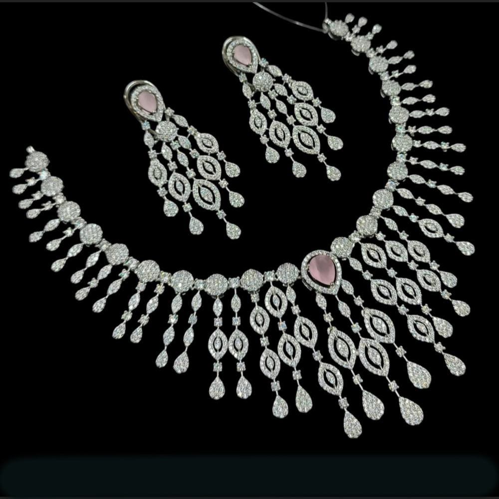 NAFJ Silver Plated Traditional American Diamond Look Necklace Set