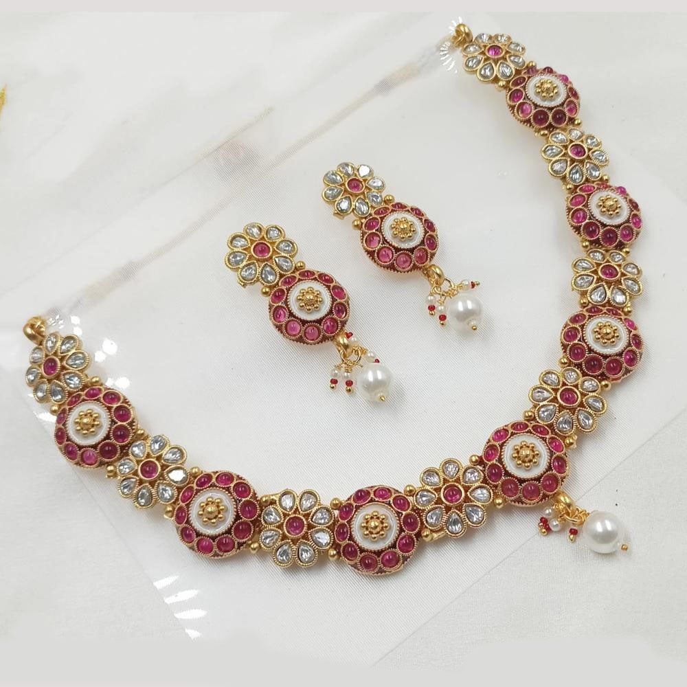 NAFJ Gold Plated Pota Stone And Pearl Necklace Set