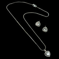 NAFJ Diva Style Silver Plated American Diamond Pendant & Chain Set