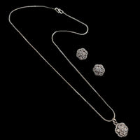 NAFJ Diva Style Silver Plated American Diamond Pendant & Chain Set