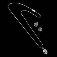 NAFJ Diva Style Silver Plated American Diamond Pendant & Chain Set