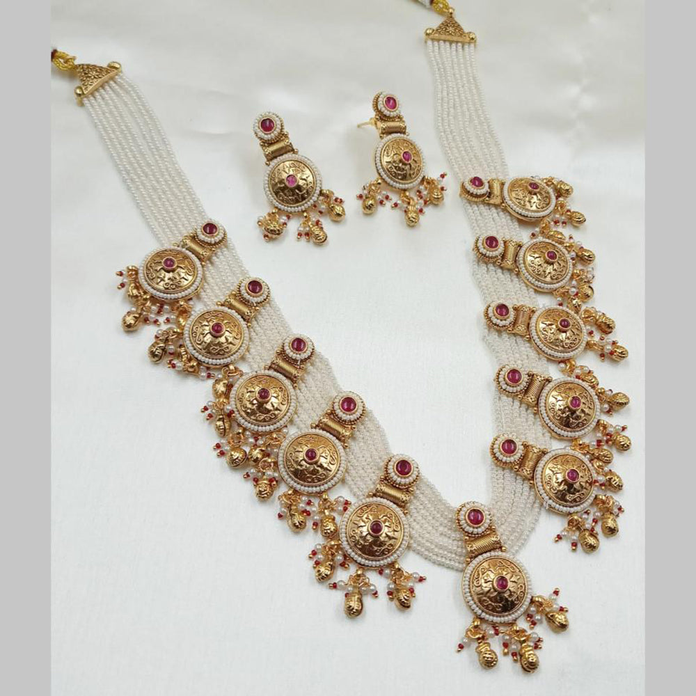 NAFJ Gold Plated Pota Stone And Pearl Necklace Set