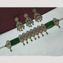 NAFJ Sparkling Crystal And Austrian Stone Designer Pearl Choker Necklace Set