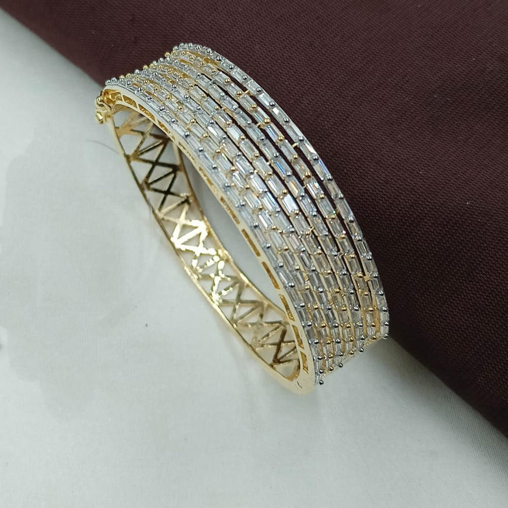 NAFJ Fashionable American Diamond Delicate Openable Bracelet