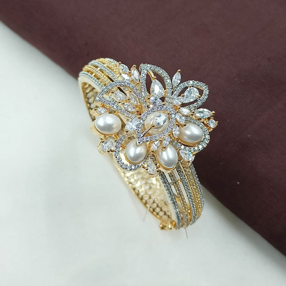 NAFJ Fashionable American Diamond And Austrian Delicate Openable Bracelet