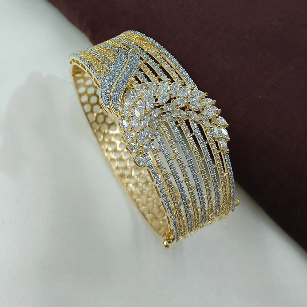 NAFJ Fashionable American Diamond And Austrian Delicate Openable Bracelet