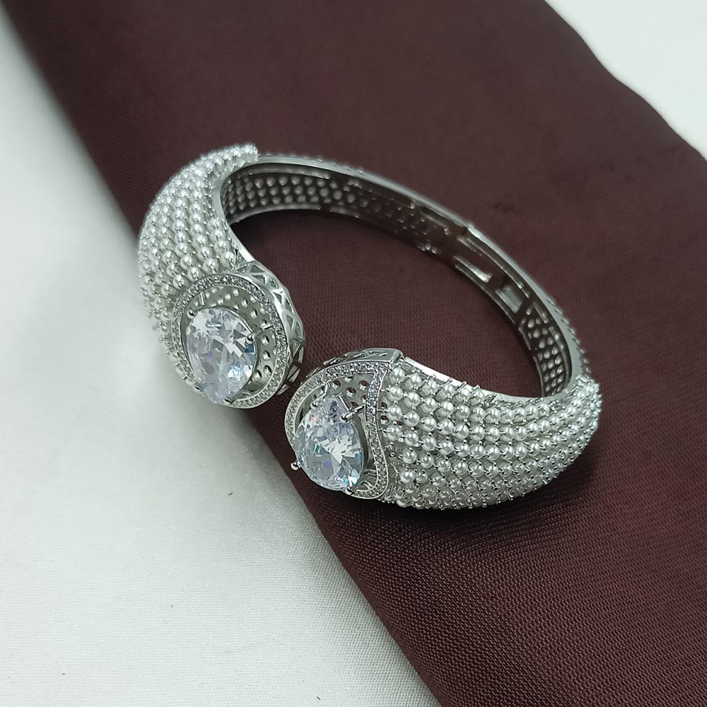 NAFJ Fashionable Rhodium Plated American Diamond Delicate Openable Bracelet