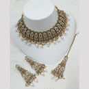 NAFJ Crystal Stone And Pearl Necklace Set Elegant Jewelery For All Festivals