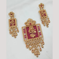 NAFJ Royal Pota Stone And Pearl Pendant Set