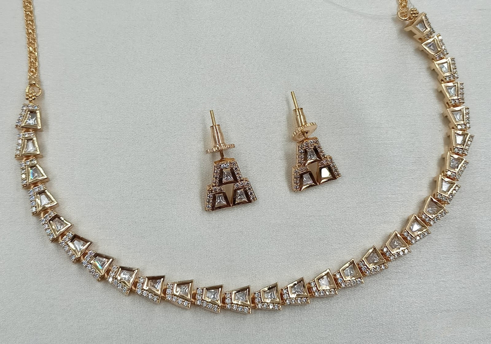 NAFJ Ethnic Style Polki Kundan And Austrian Stone Necklace Set