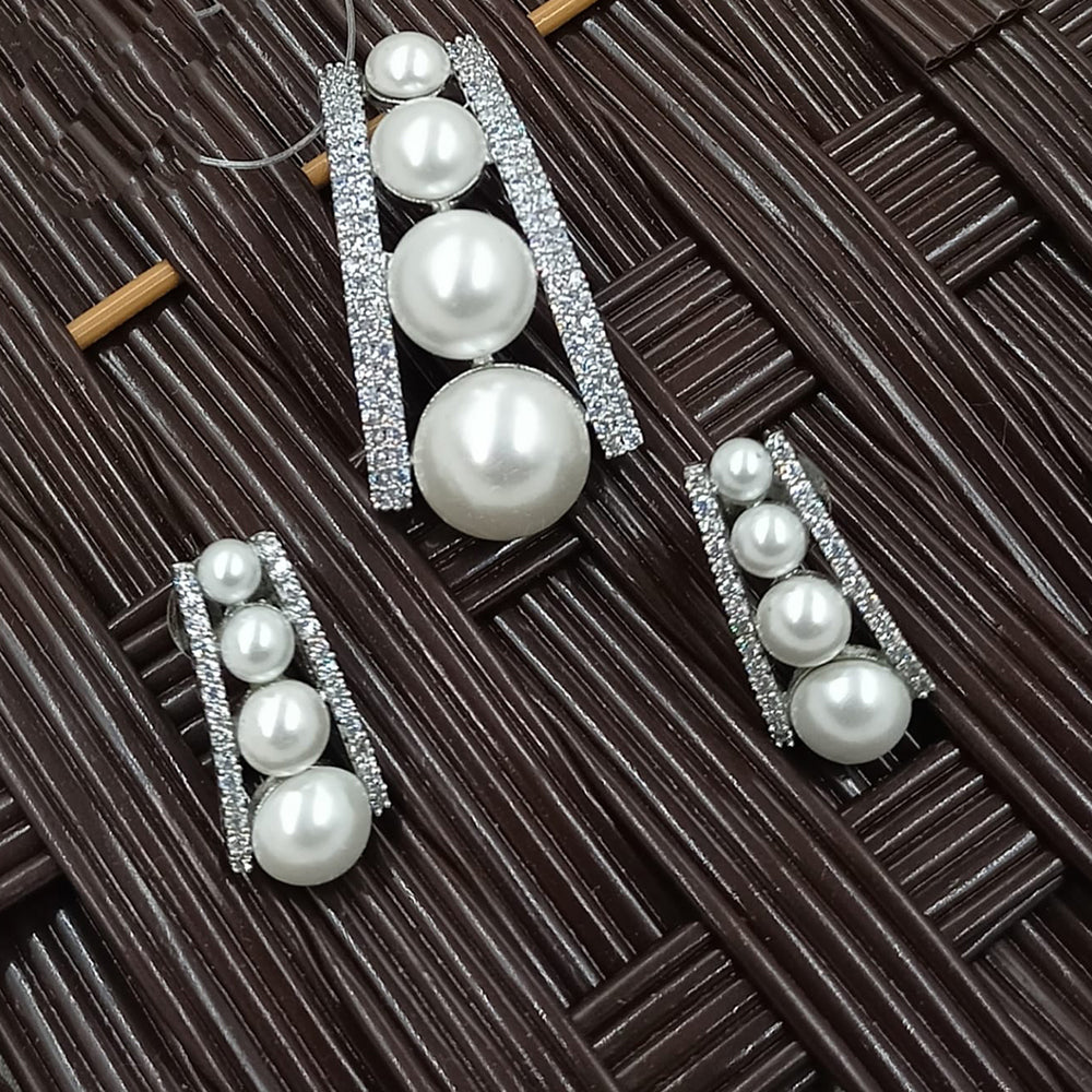 NAFJ Elegant Austrian Stone And Pearl Pendant Set 