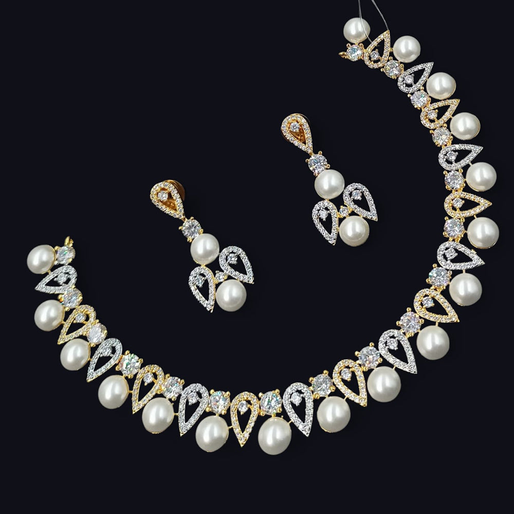 NAFJ Austrian Stone And Pearl Elegant Necklace Set