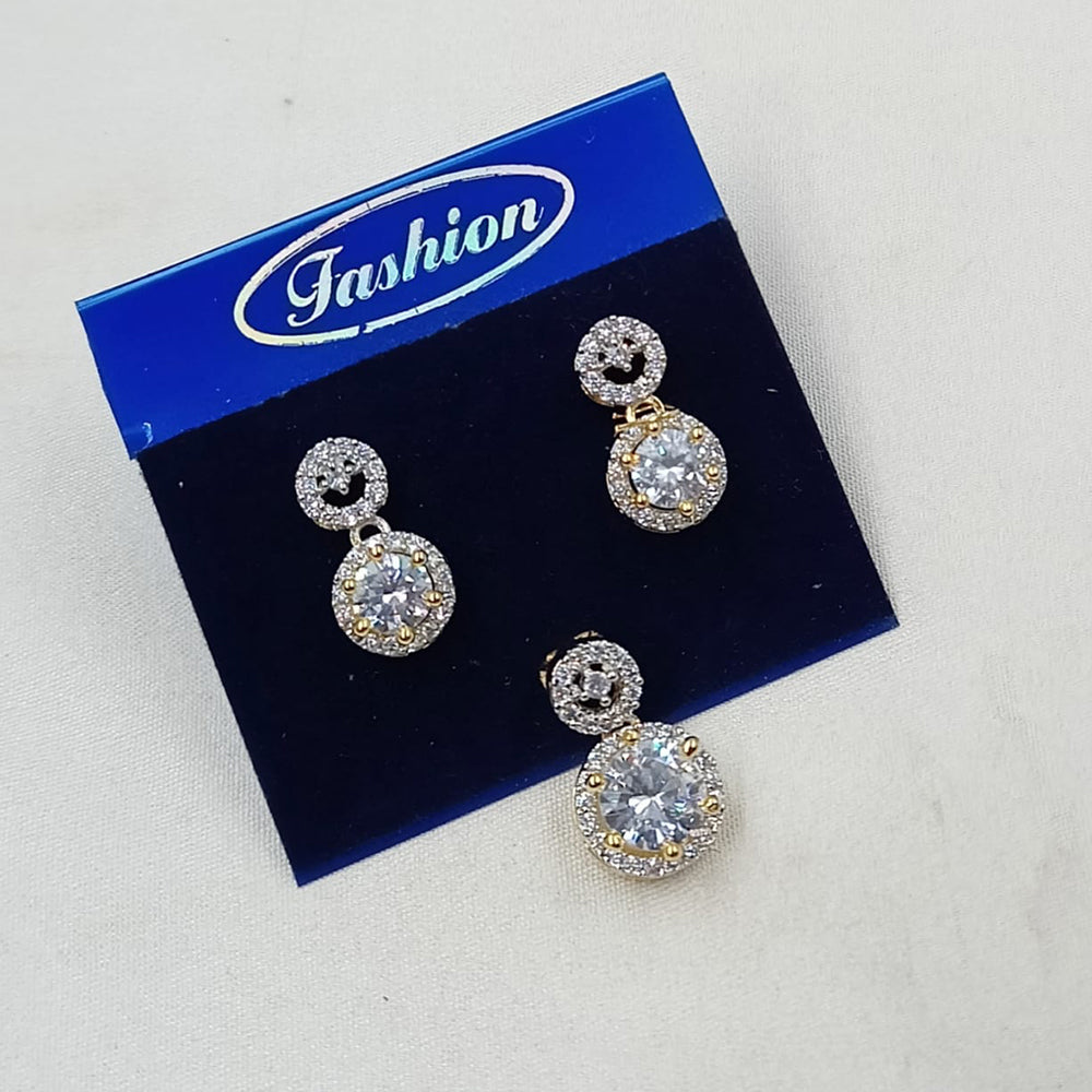 NAFJ Royal American Daimond Pendant Set