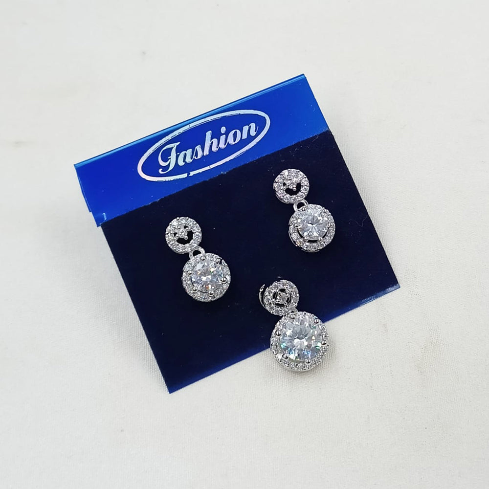 NAFJ Royal American Daimond Pendant Set