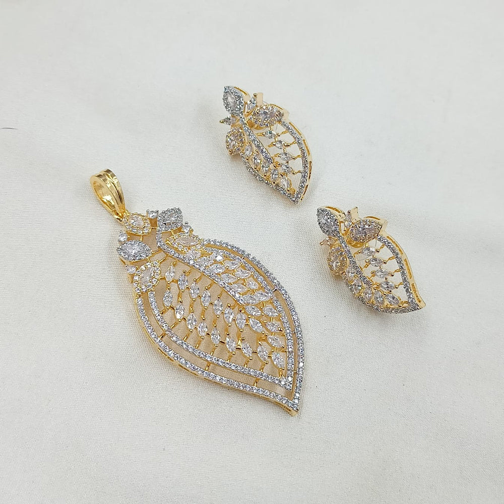 NAFJ Royal American Diamond Pendant Set