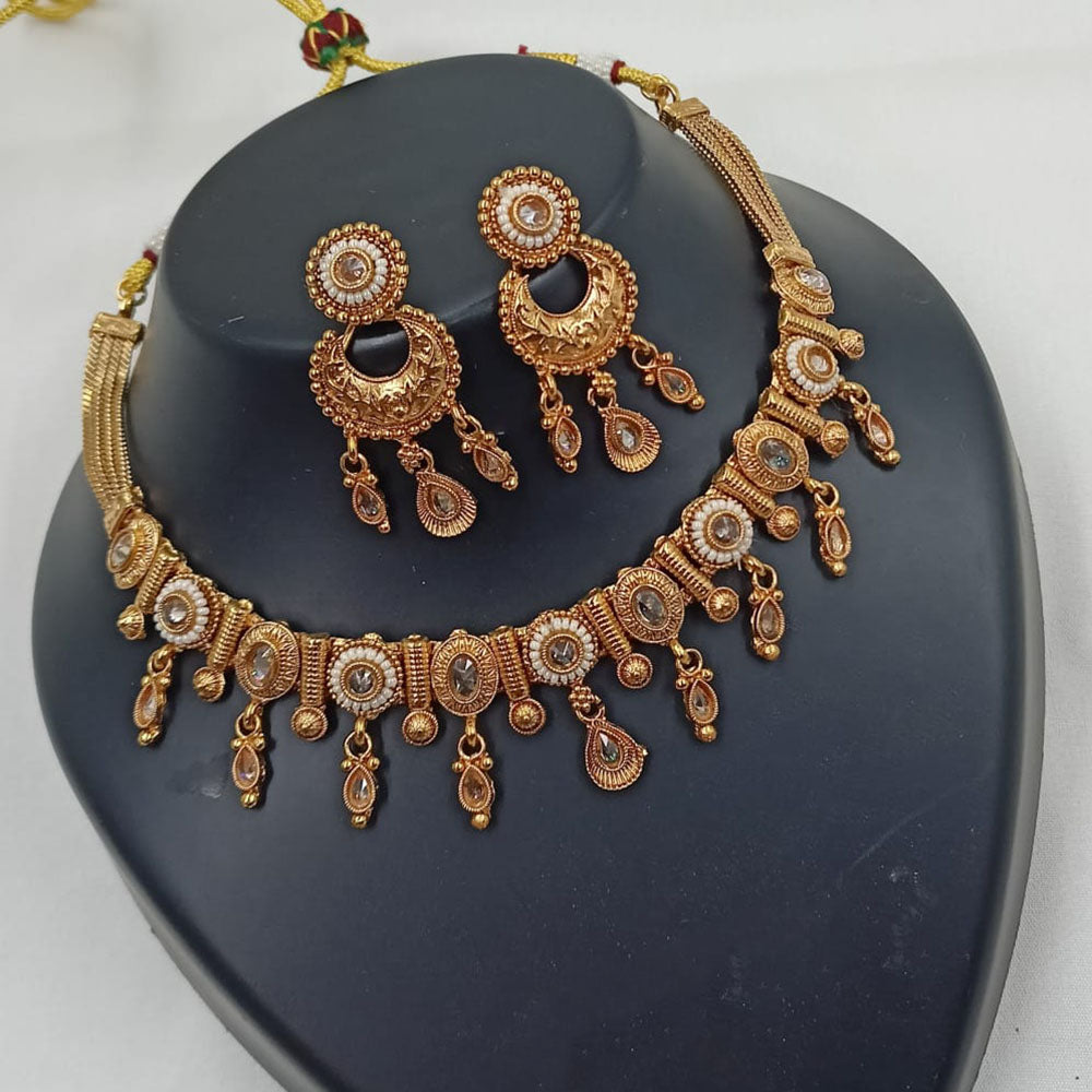 NAFJ Graceful Pota Stone And Pearl Necklace Set