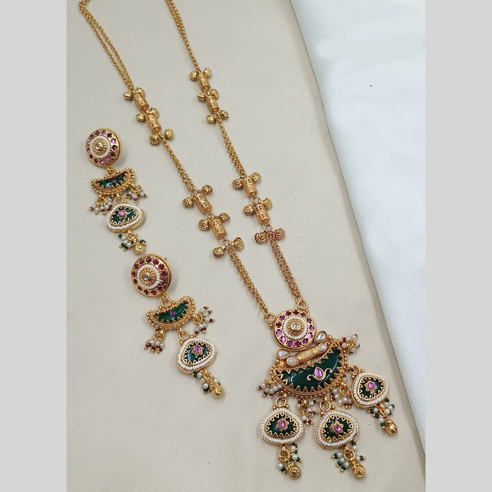 NAFJ Elegant Pota Stone And Crystal Stone Pearl Long Necklace Set