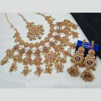 NAFJ Elegant Pota Stone And Crystal Stone Pearl Necklace Set