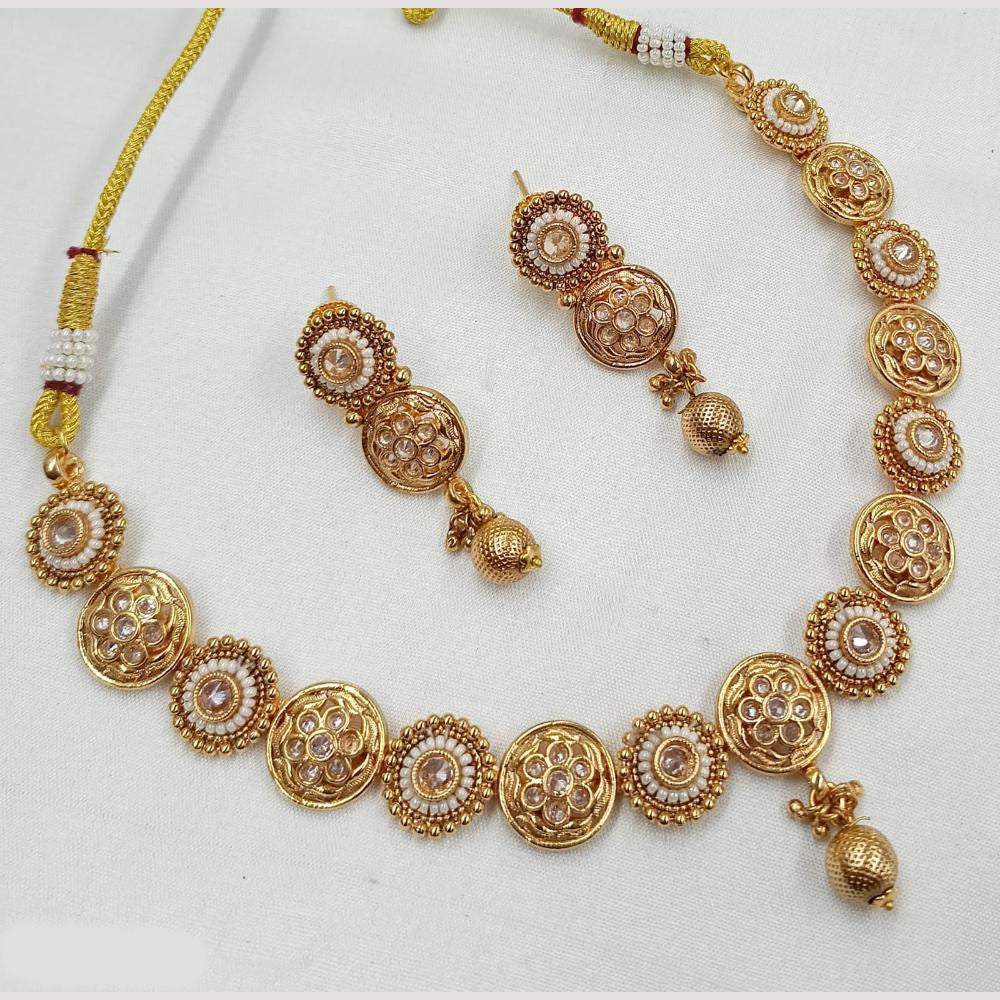 NAFJ Elegant Pota Stone And Pearl Necklace Set