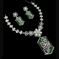 NAFJ Royal Elegance American Daimond And Pearl Necklace Set