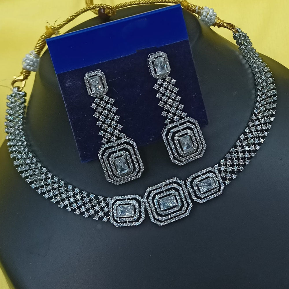 NAFJ Royal Sparkle Austrian Stone Necklace Set