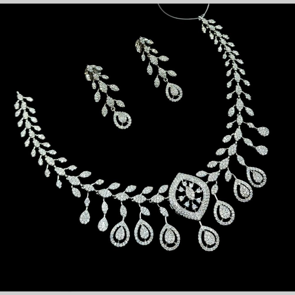 NAFJ Glamorous Austrian Stone Designer Necklace Set