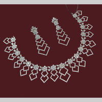 NAFJ Glamorous Crystal Stone And Austrian Stone Designer Necklace Set