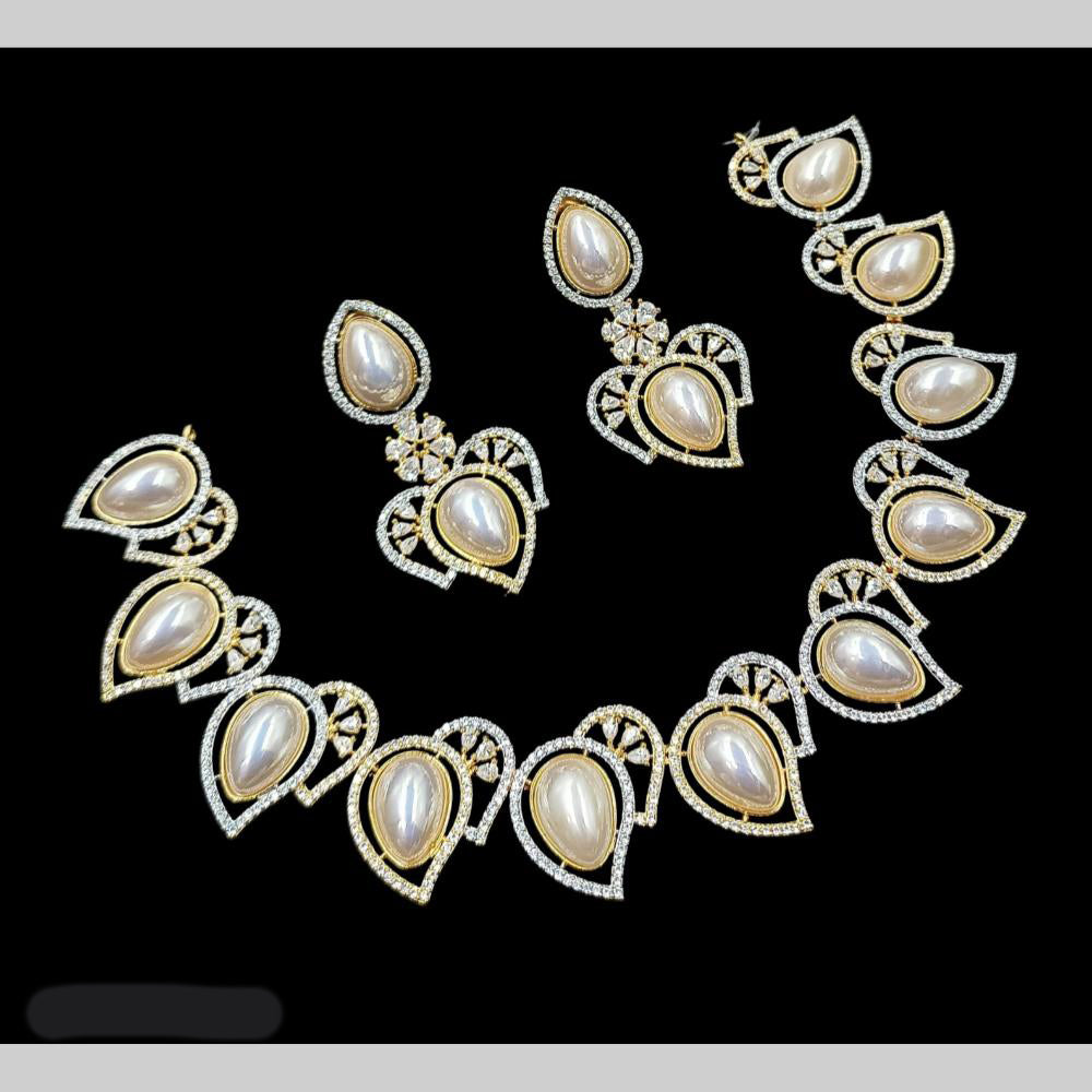 NAFJ Glamorous Crystal Stone And Austrian Stone Designer Necklace Set