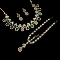 NAFJ Royal Pota Stone Necklace Set With Maangtikka