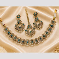 NAFJ Glamorous Crystal Stone And Pearl Necklace Set