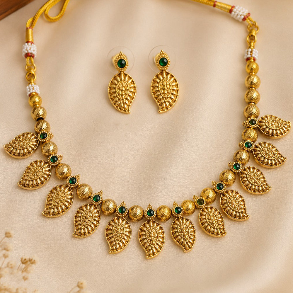 NAFJ Traditional Pota Stone Necklace Set for Women