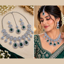 NAFJ Glamorous Crystal Stone And Austrian Stone Necklace Set