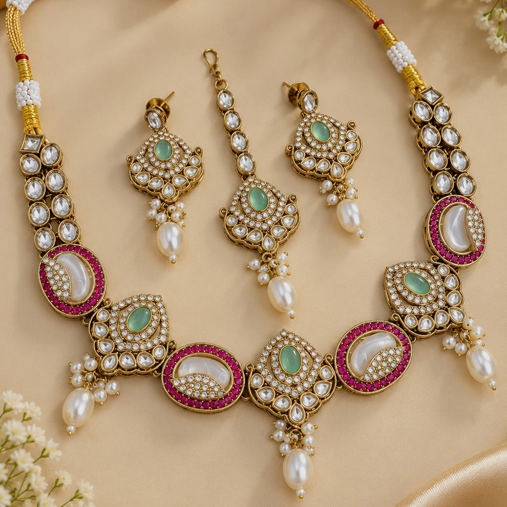 NAFJ Glamorous Pota Stone And Austrian Stone Beads Necklace Set