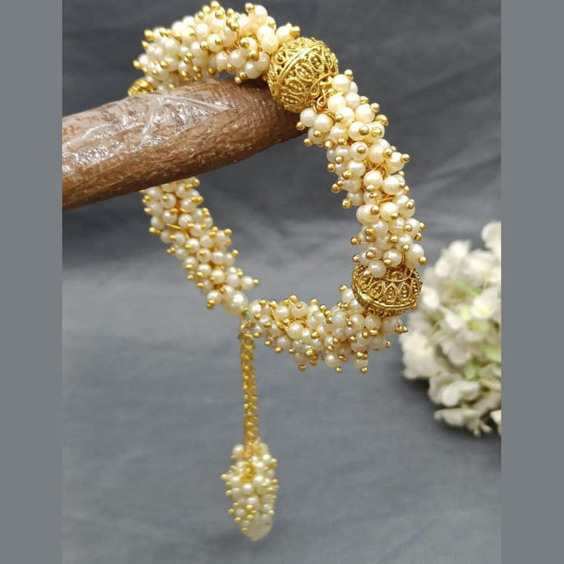 Charbhuja Art Gold Plated Pearls And Beads Bracelet