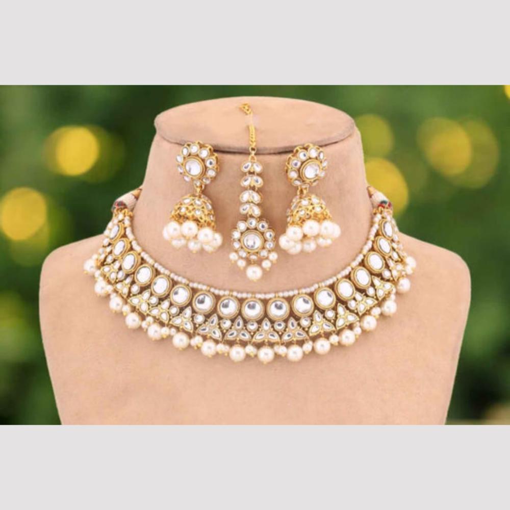 Charbhuja Art Gold Plated Kundan Stone And Beads Necklace Set