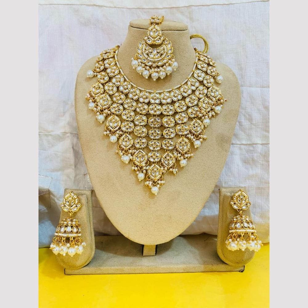 Charbhuja Art Gold Plated Kundan Stone And Beads Necklace Set