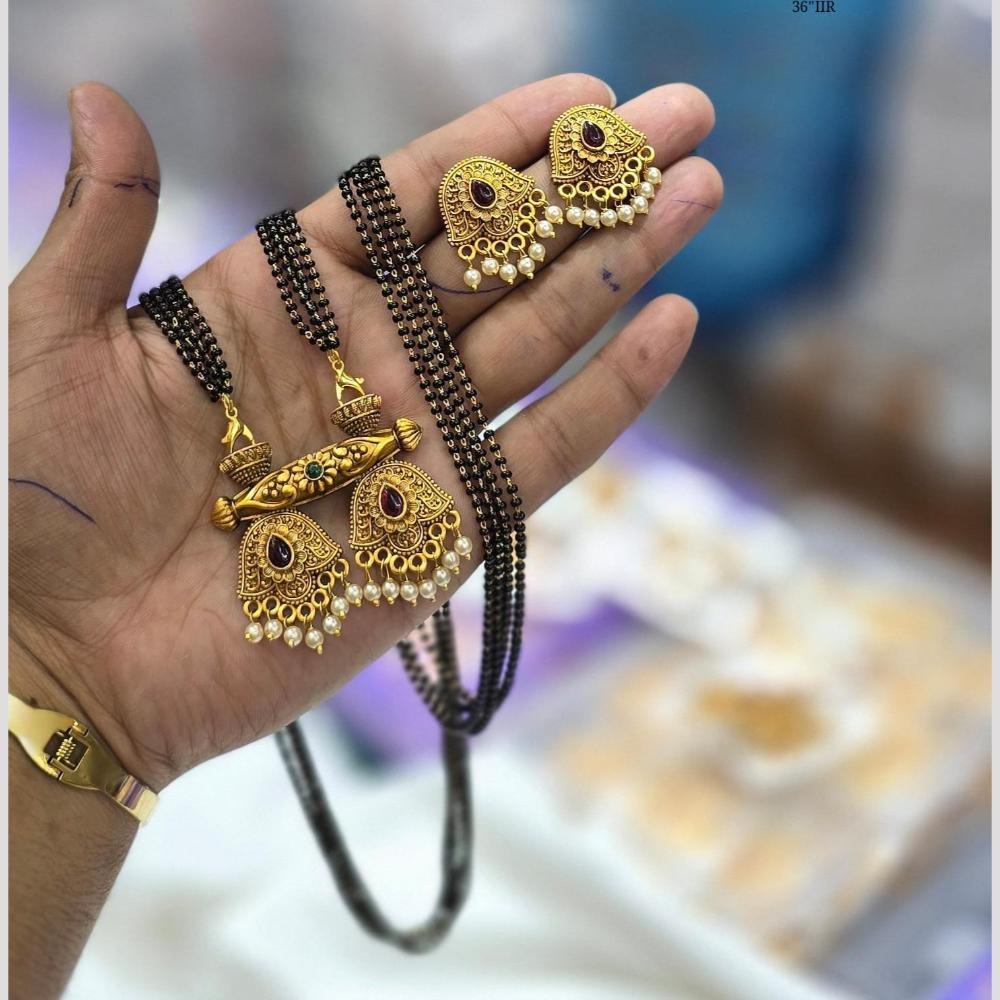 Charbhuja Art Heritage Pota Stone And Pearl Mangalsutra