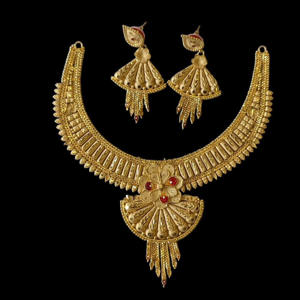 Shipra Gold Forming Necklace Set