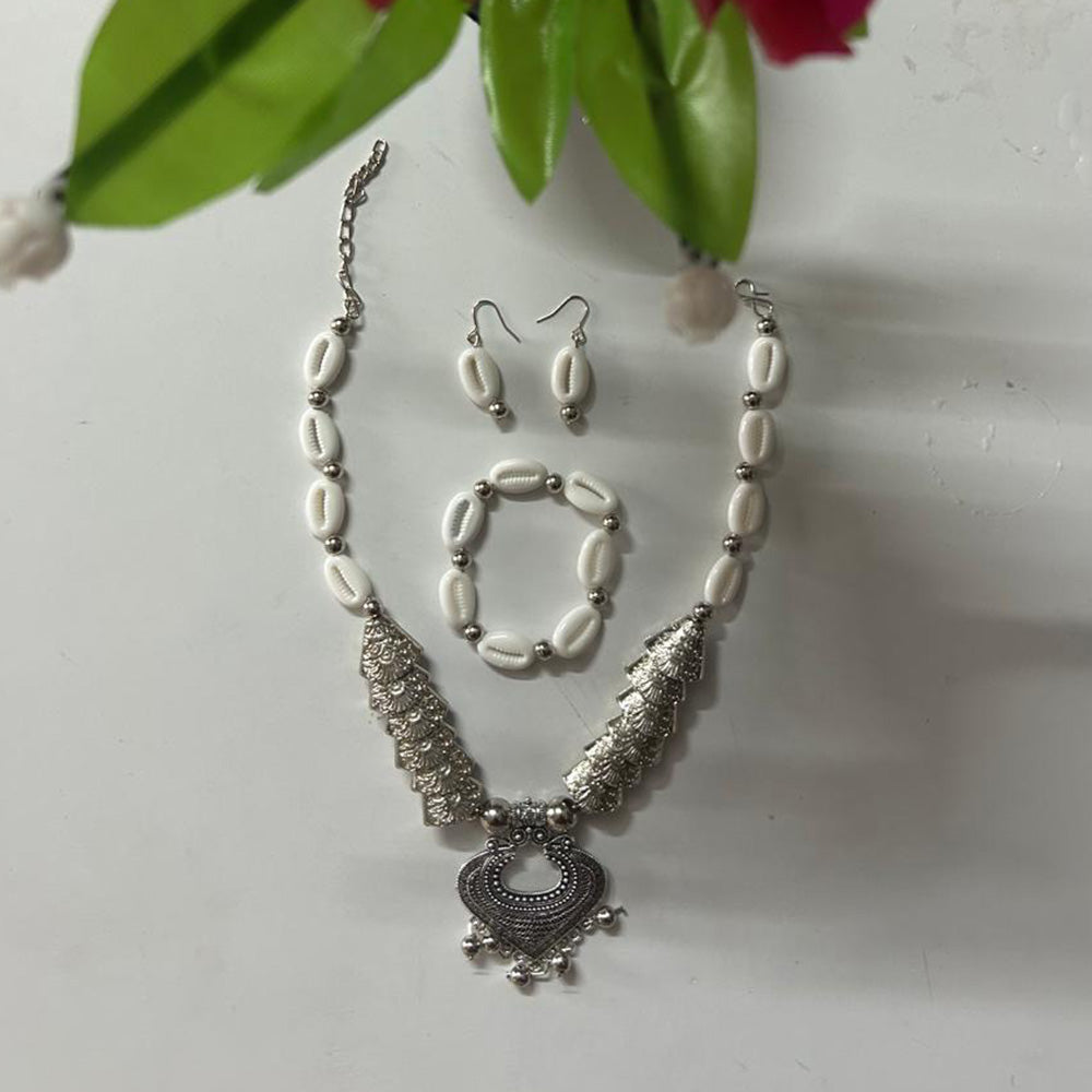 Asha Beads Oxidised Plated Shell And Ghungroo Combo Set