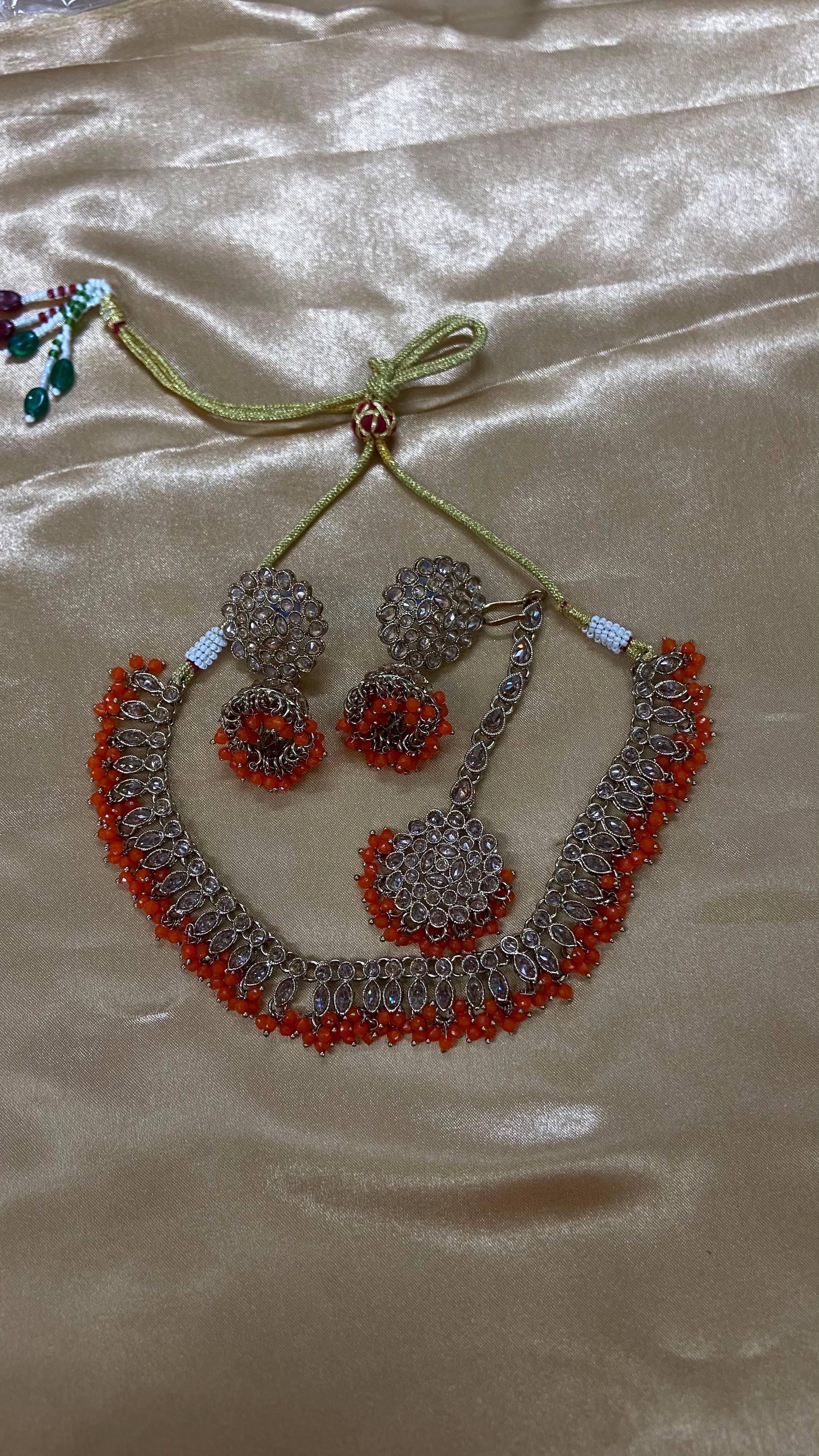 Darshana Jewels Exclusive Crystal Stone And Pearl Necklace Set