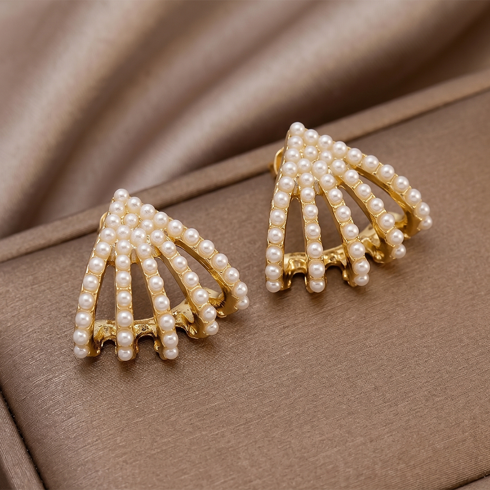 Urthn Gold Plated Stylish Pearls Earrings (Pack of 6)