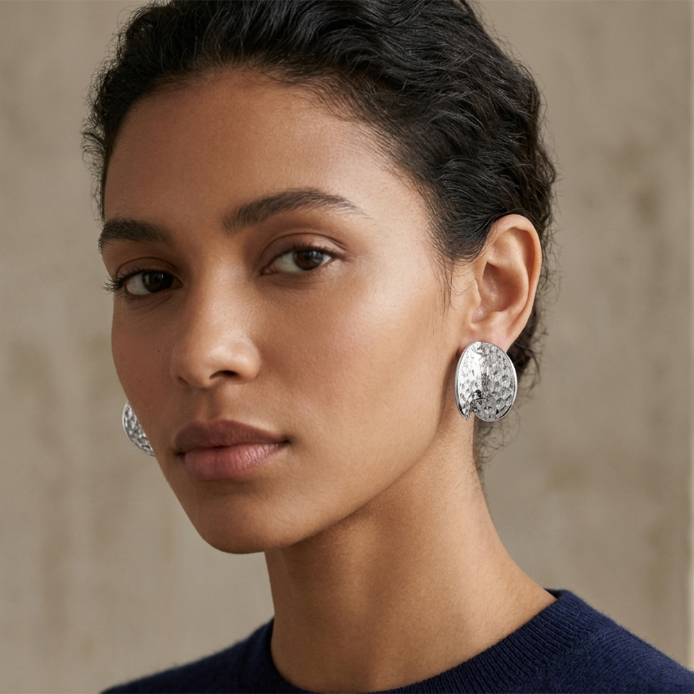 Urthn  Glamorous Silver Plated Hammered Oval  Stud Earrings(Pack of 6)
