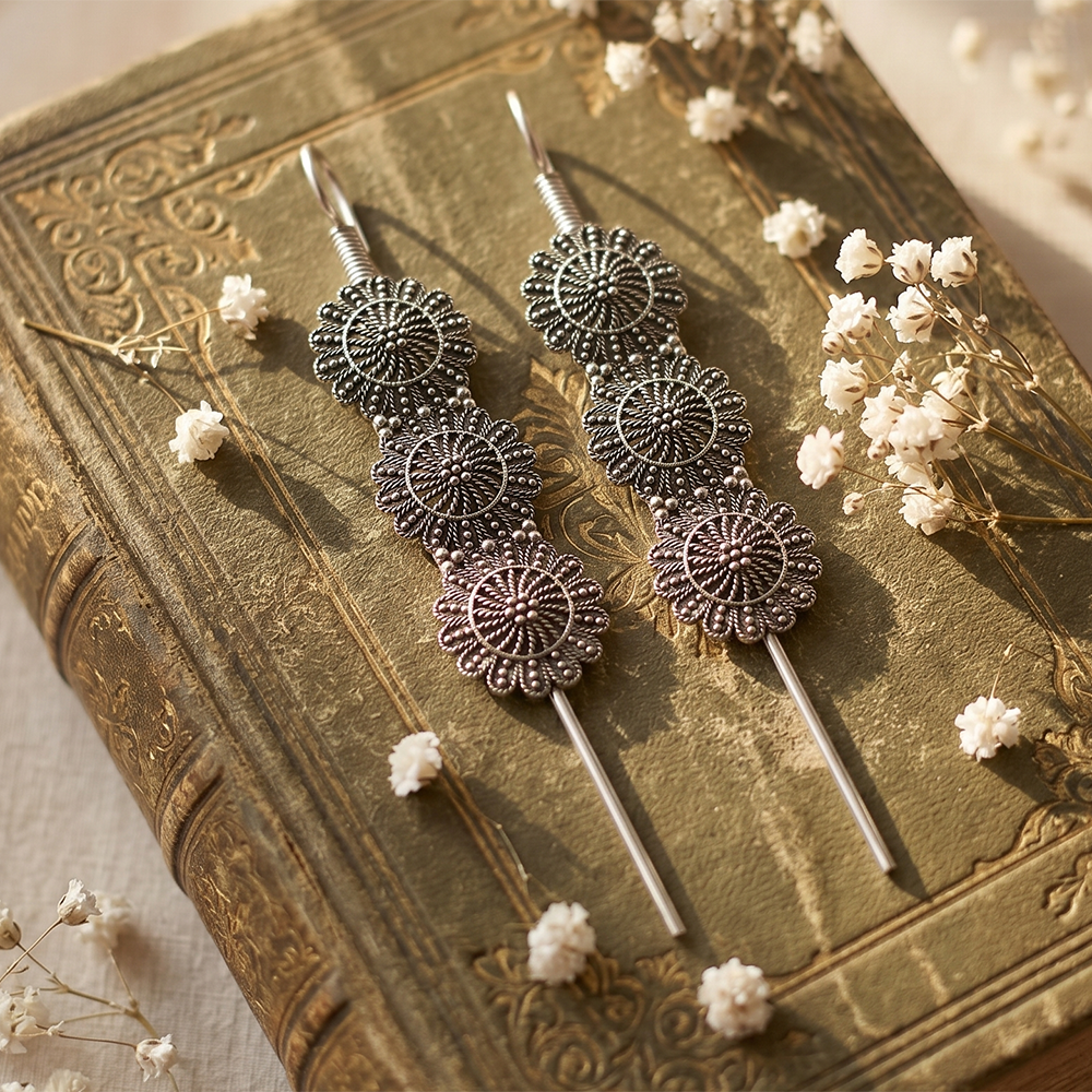 Darshana Jewels Oxidised Plated Floral Earcuff (Pack Of 6)