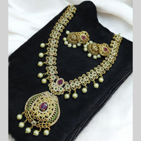 Sona Covering Charming Gold Plated Austrian Stone And Pearl Necklace Set