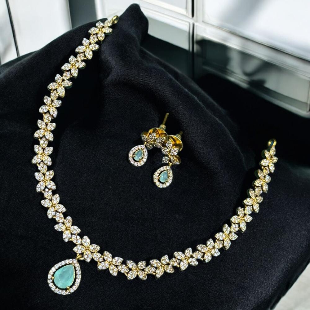 Sona Covering Gold Plated Austrain And Crystal Stone Necklace Set
