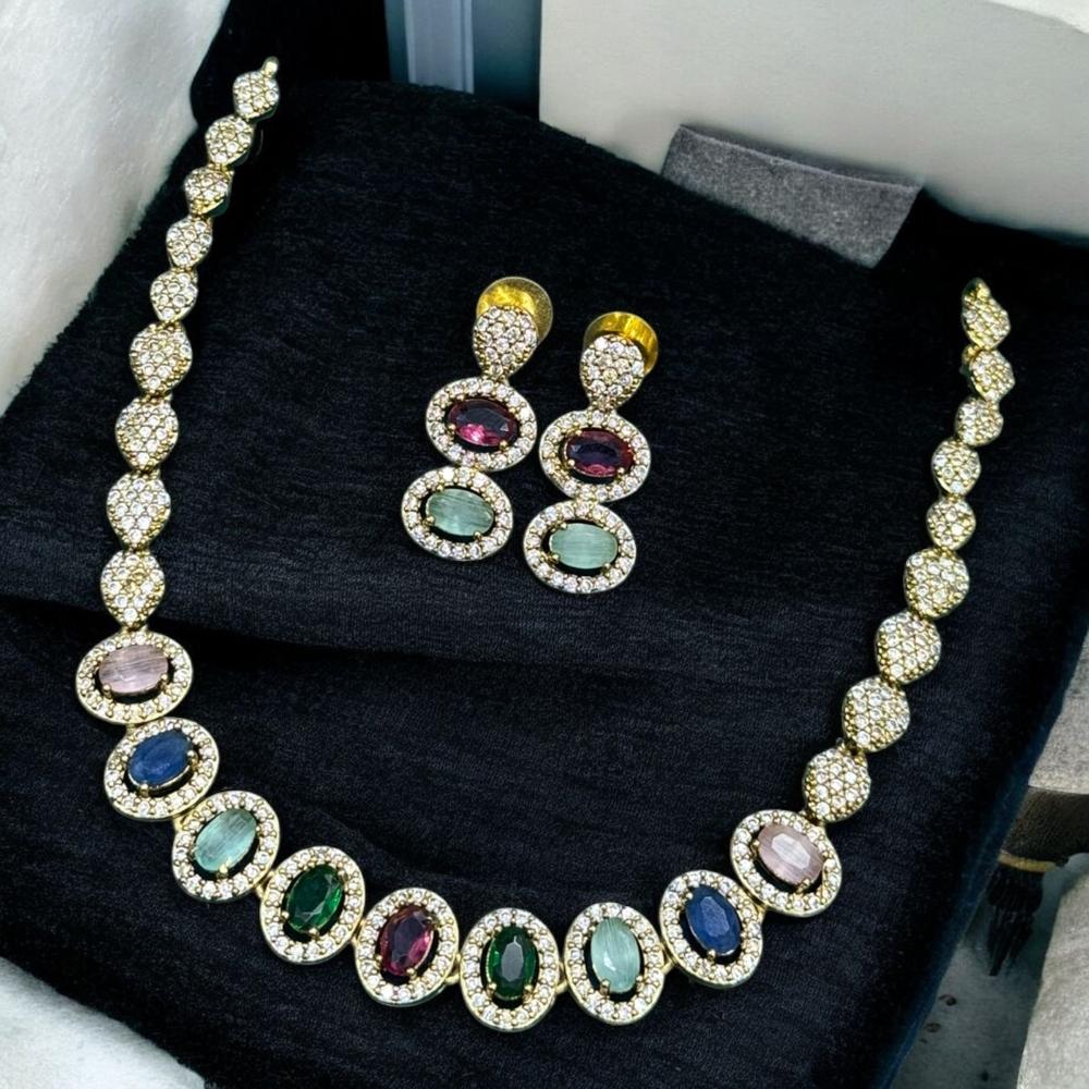 Sona Covering Crystal Stone Stone Necklace Set