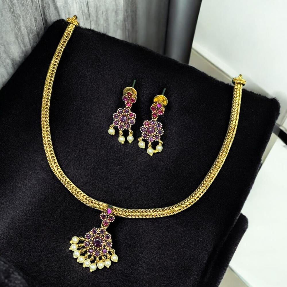 Sona Covering Austrian Stone Stone Necklace Set