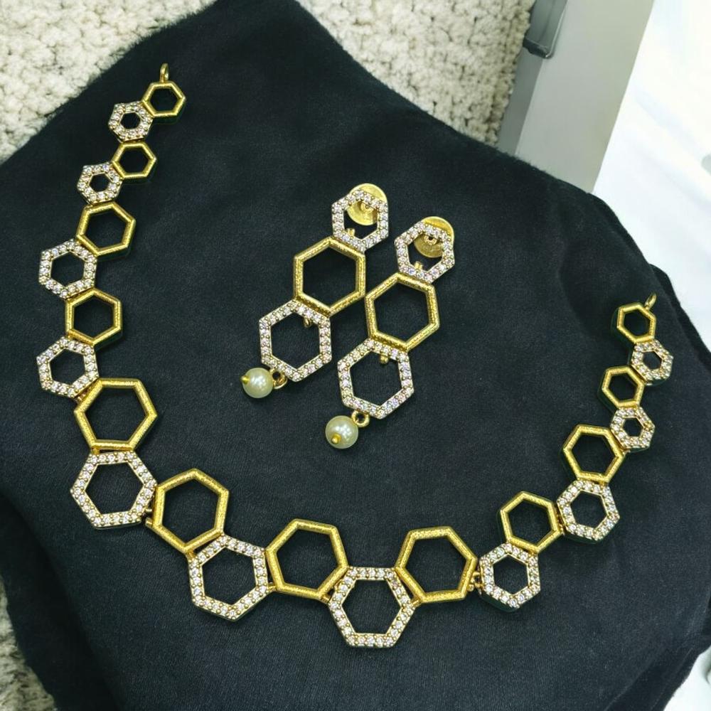 Sona Covering Austrian Stone Stone Necklace Set