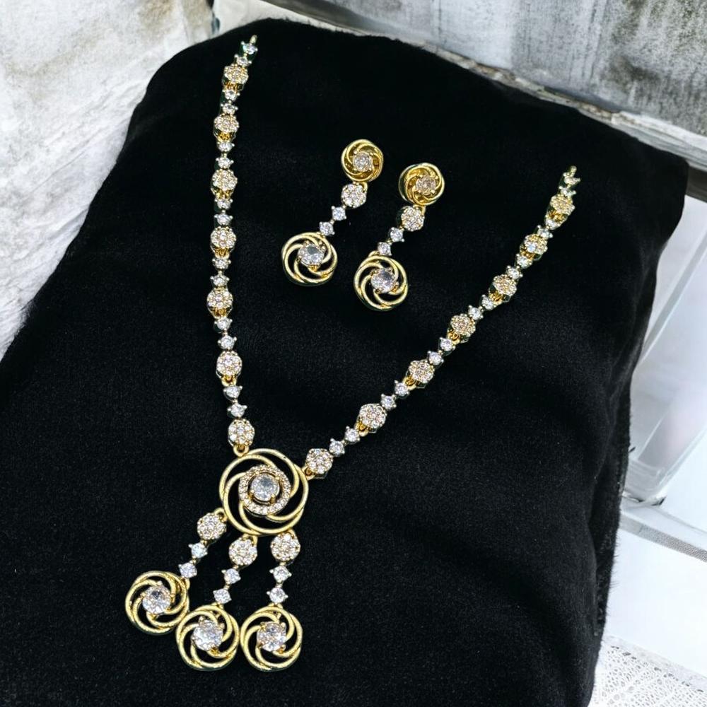 Sona Covering Austrian Stone Stone Necklace Set